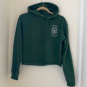 The Driveways hoodie // cropped // forest green // size small